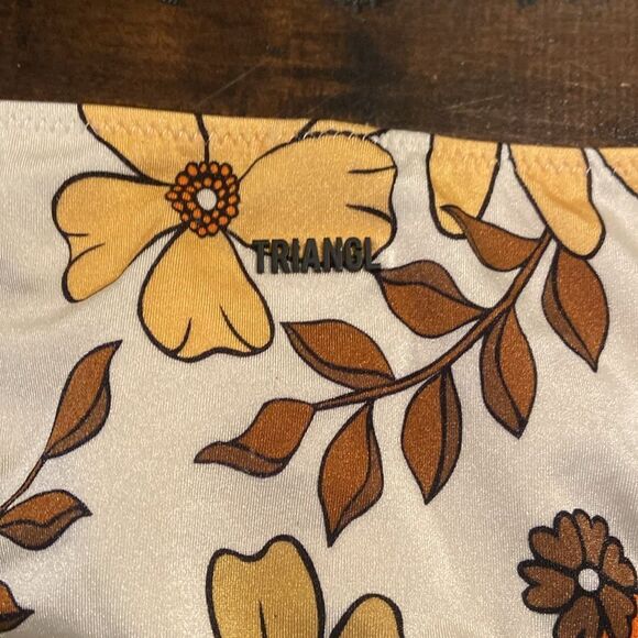 Triangl Swimwear Floral Bikini Bottom - Yellow and White medium - Picture 3 of 7
